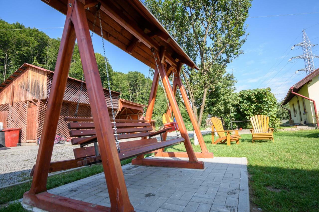 סובאטה Casa Moldovan מראה חיצוני תמונה