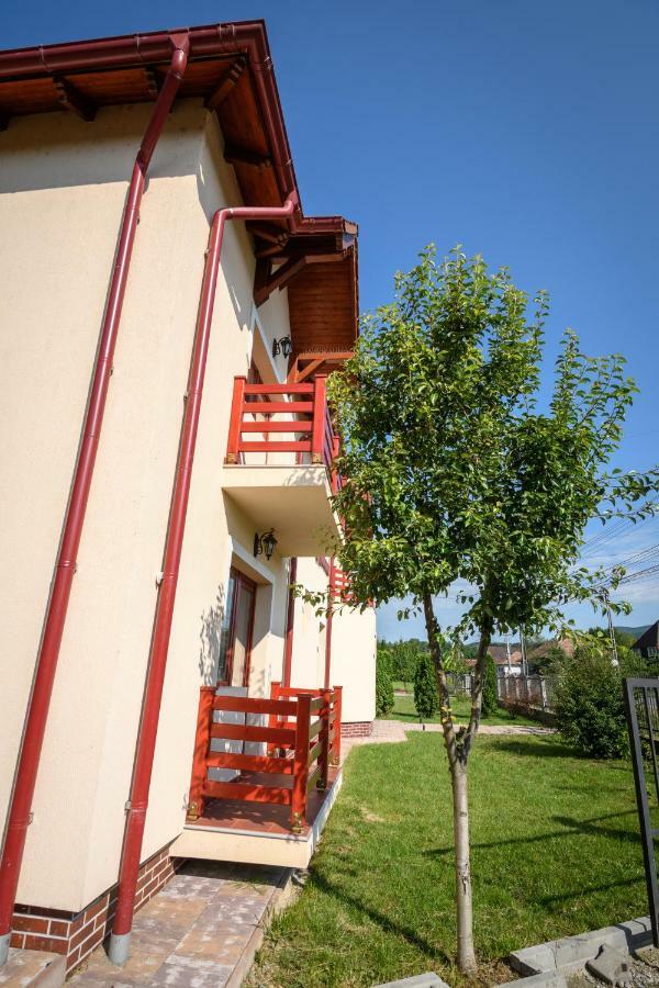 סובאטה Casa Moldovan מראה חיצוני תמונה